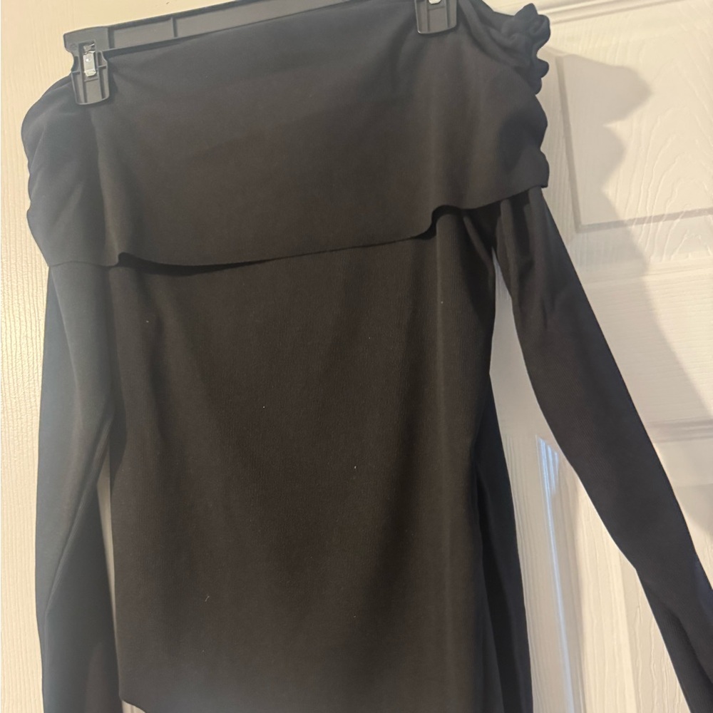 & Other Stories Black Off-Shoulder Long Sleeve Top